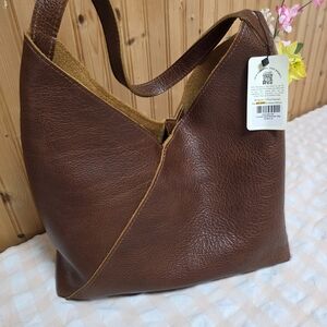 Portland Leather Asheville Oversize Naomi Bag